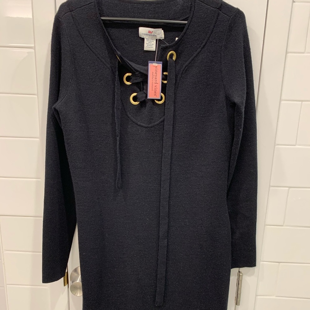 NWT vineyard vines lace neck women’s dress xs